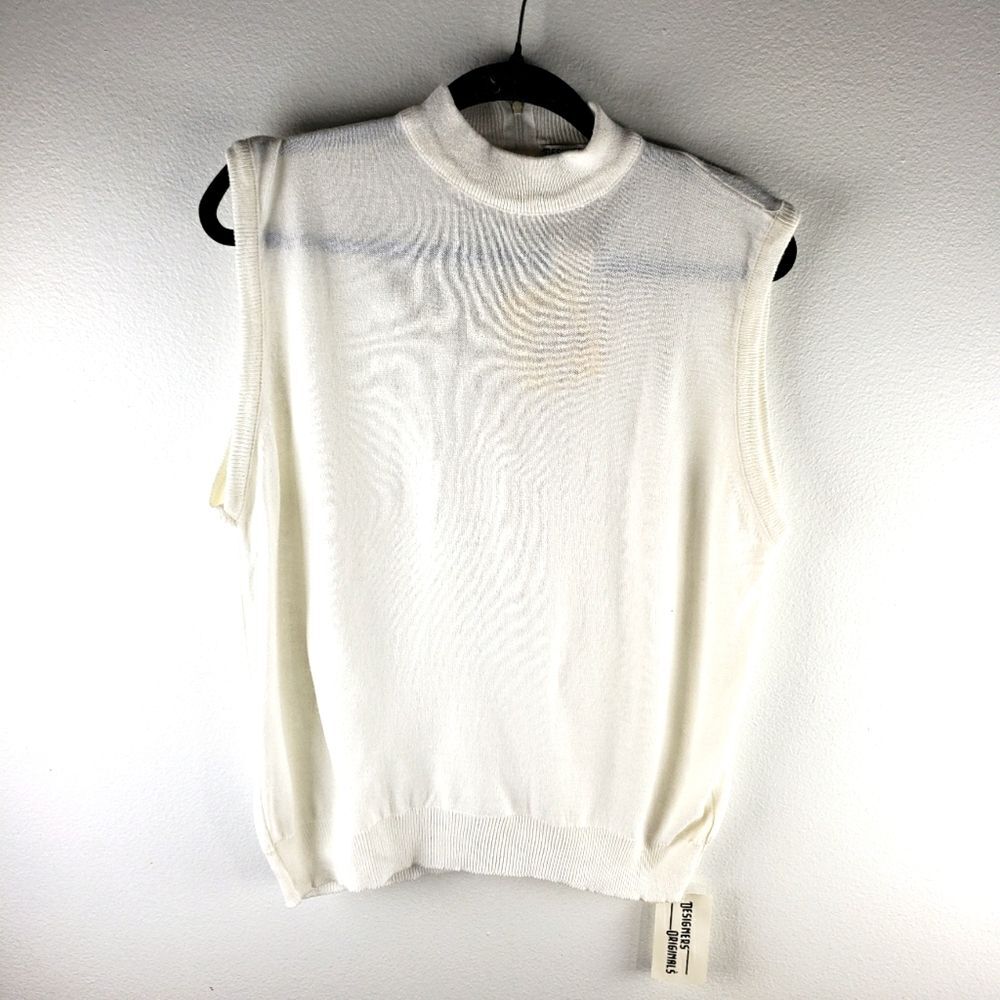 Women's Vintage Deadstock White Sleeveless Quarter Zip Vest Size XL